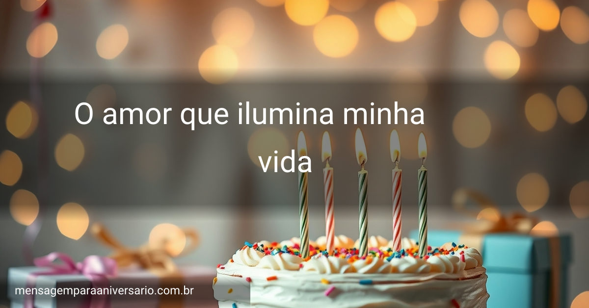 Cena festiva de aniversário com bolo, velas acesas, balões coloridos, confete e presentes.