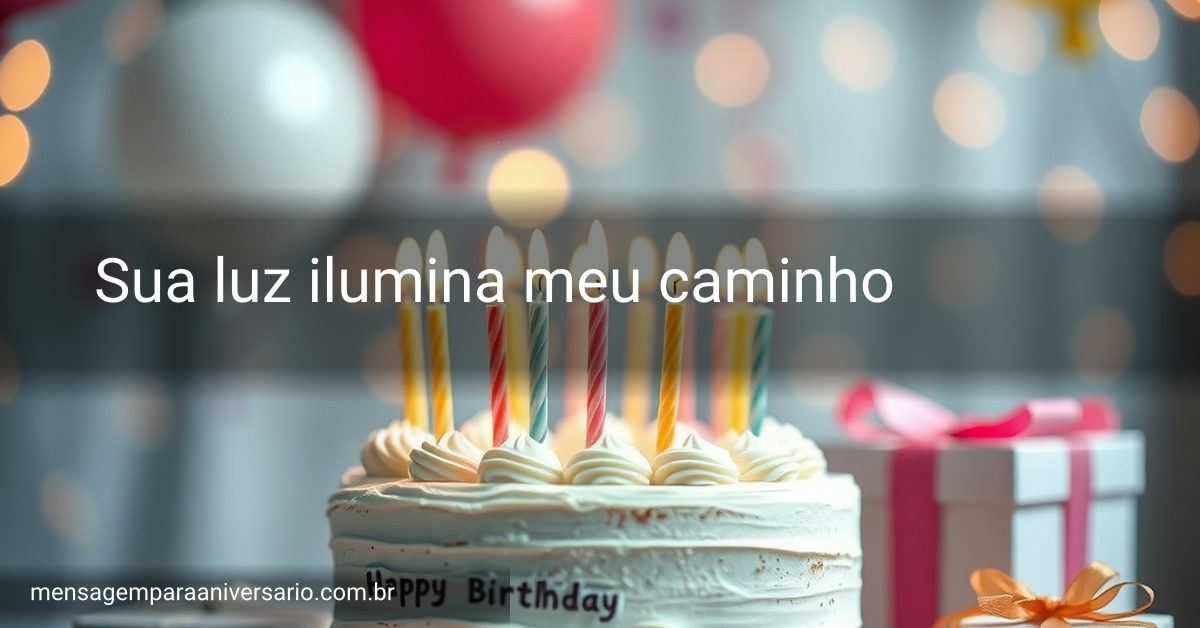 Cena festiva de aniversário com bolo, velas acesas, balões coloridos, confete e luzes bokeh ao fundo.